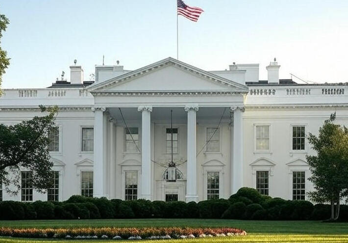 مستشارة البيت الأبيض: تهديدات ترامب العسكرية أرعبت مادورو