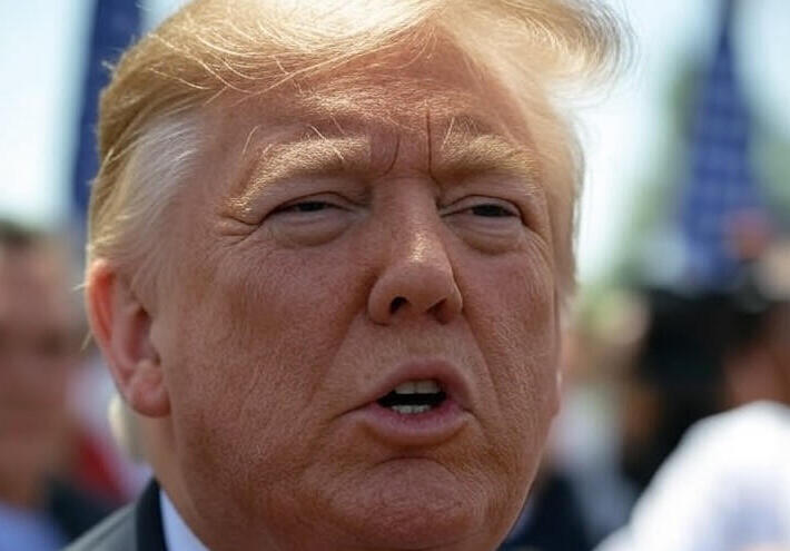 ترامب: لا أستبعد أي خيارات بشأن فنزويلا.. وجميع السيناريوهات مطروحة
