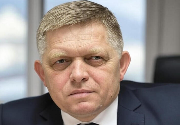 رئيس وزراء سلوفاكيا يتنبأ بانهيار الاتحاد الأوروبي قريبا