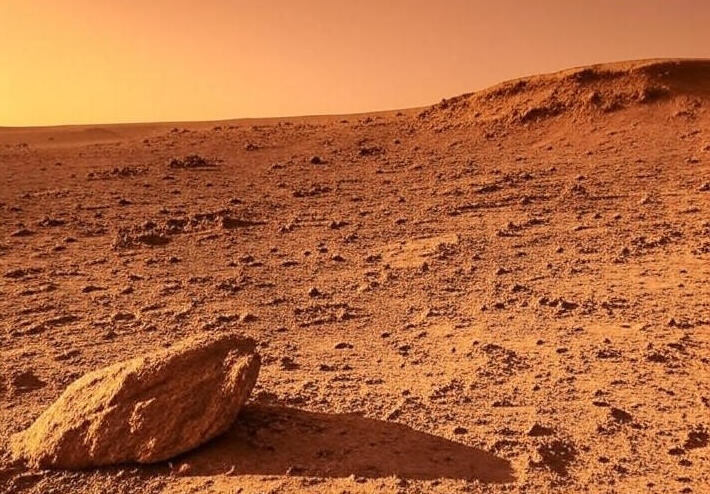 بيانات الرادار تكشف وجود هياكل جيولوجية غامضة تحت سطح المريخ
