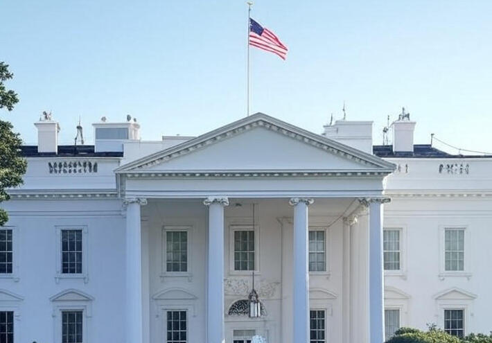 واشنطن تدرس منع شركات الطيران الصينية من التحليق فوق روسيا المتجهة من وإلى أمريكا