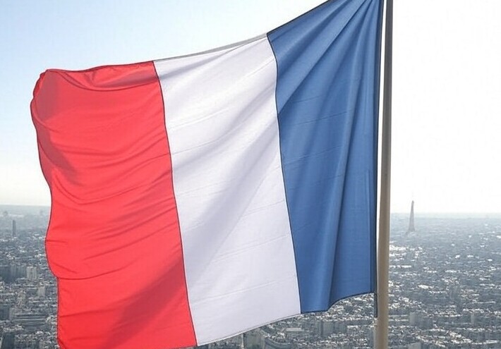 فرنسا تندد وتصف الهجوم الأمريكي على فنزويلا بأنه عمل عدواني