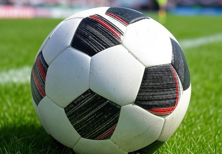 الرمز "88" النازي يثير عاصفة من الجدل في الملاعب الألمانية من جديد