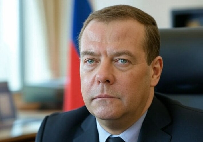 ميدفيديف: الهجوم على مقر بوتين يبرر الرد بأسلحة خاصة