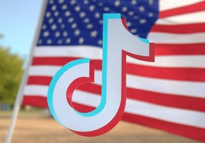 ترامب يوقع أمراً تنفيذياً بنقل "تيك توك" إلى سيطرة الشركات الأمريكية