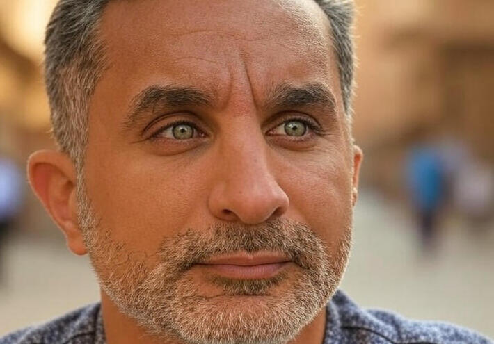 باسم يوسف يشعل الجدل في عودته المصرية الأولى: الولايات المتحدة يديرها الأثرياء