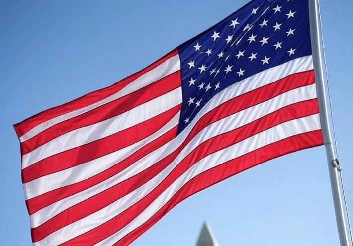 الولايات المتحدة تُرحِّل نصف مليون مهاجر غير شرعي خلال ولاية ترامب الثانية