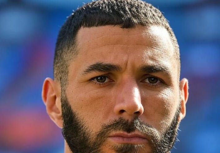 تقارير تكشف عدم رغبة بنزيما في تجديد عقده مع الاتحاد