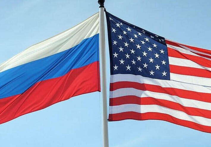 موسكو: الاتصالات متواصلة بين إدارتي الرئيسين بوتين وترامب