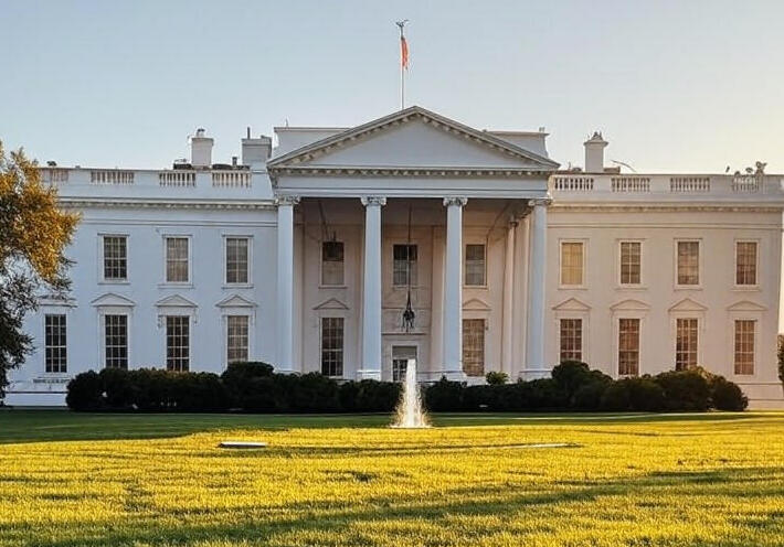 البيت الأبيض يرفض دعوة مادورو: الحوار مشروط بتحقيق الديمقراطية
