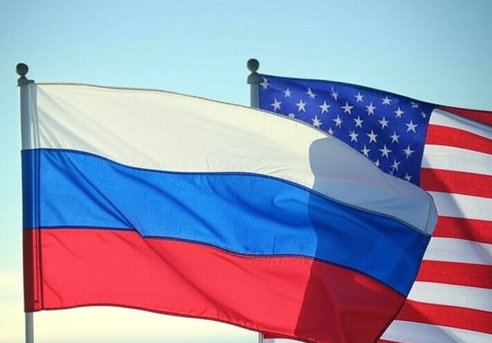 "أكسيوس": لقاء ثلاثي جمع دميترييف مع ويتكوف وكوشنر في باريس 