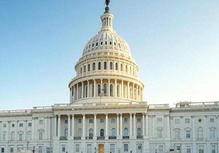 عضو كونغرس جمهوري يطالب بتسليح أوكرانيا بصواريخ مجنحة بعيدة المدى