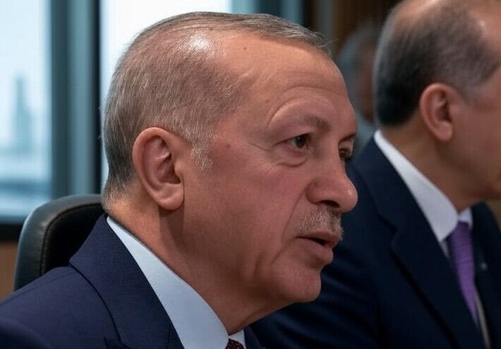 أردوغان يتصل ببن سلمان: تركيا تتابع تطورات الصومال واليمن عن كثب