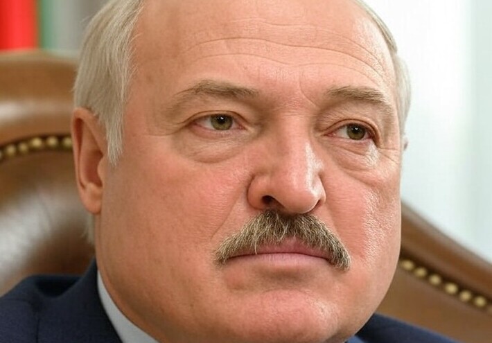  لوكاشينكو ينفي مزاعم أن "بوتين منعه" من حضور "مجلس السلام" في الولايات المتحدة 