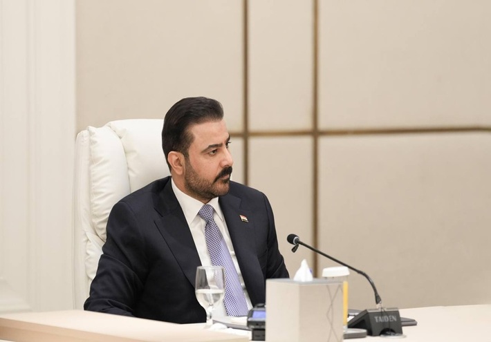 الزيدي على رأس وفد وزاري كبير إلى دمشق لبحث تعزيز الشراكة الاستراتيجية