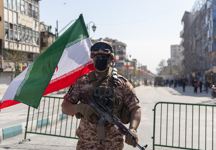 الحرس الثوري يؤكد عجز واشنطن ويكشف تفاصيل التحول الاقتصادي الذي أحدثته طهران