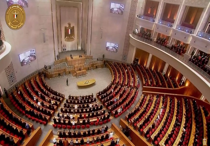 اجتماع طارئ للبرلمان المصري غدًا بدعوة من السيسي.. ما سر الدعوة المفاجئة؟