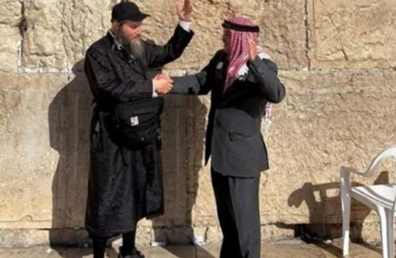 عاصفة عشائرية تنديداً بجريمة الأردني قرب حائط البراق