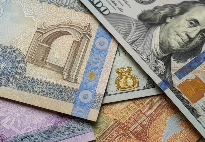 البنك المركزي العراقي يعلن عدم تحميل التجار فروق الأسعار الجديدة للدولار