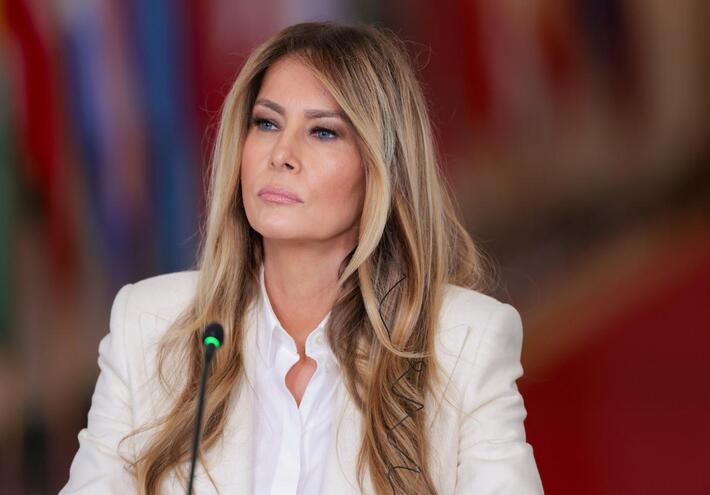 ميلانيا ترامب تلمح إلى احتمال زيارة أوكرانيا عقب اتفاق وقف النار في أليوشكي