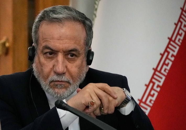 عراقجي: مضيق هرمز تغيّر إلى الأبد بعد الحرب ومسارات جديدة تفرض نفسها