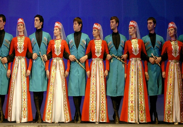 رقصة "سيمد" الأوسيتية تدخل سجل التراث الثقافي غير المادي في روسيا