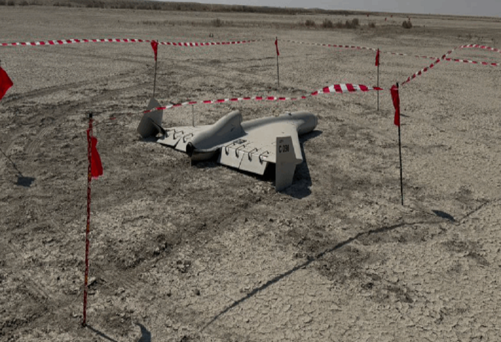 العثور على مسيّرة حربية عالقة داخل حقل ألغام جنوب العراق