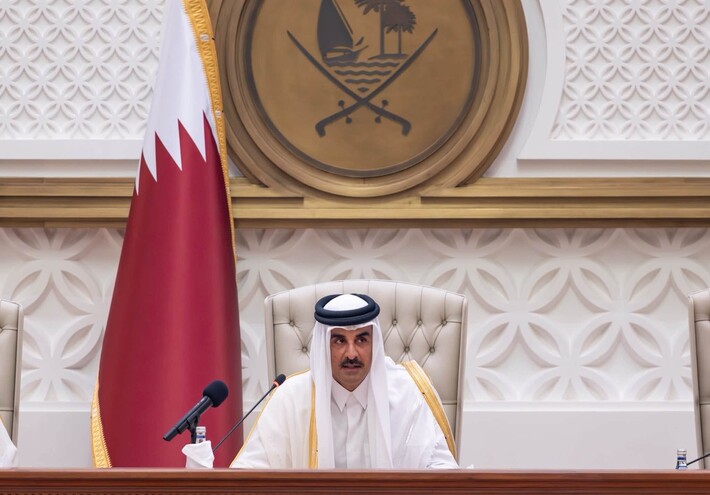 أمير قطر يعزّي العاهل السعودي في مقتل ضابطين من الحرس الوطني إثر تحطم طائرة في نجران