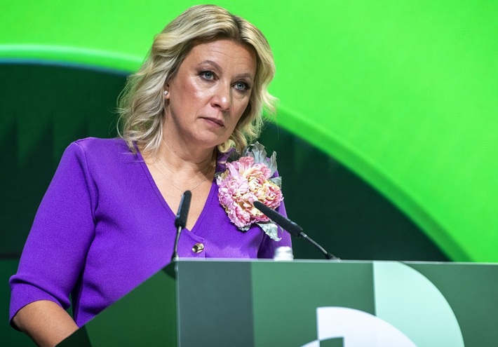 زاخاروفا: أنظمة "ستارلينك" تستخدم بكثافة للتدخل في شؤون الدول