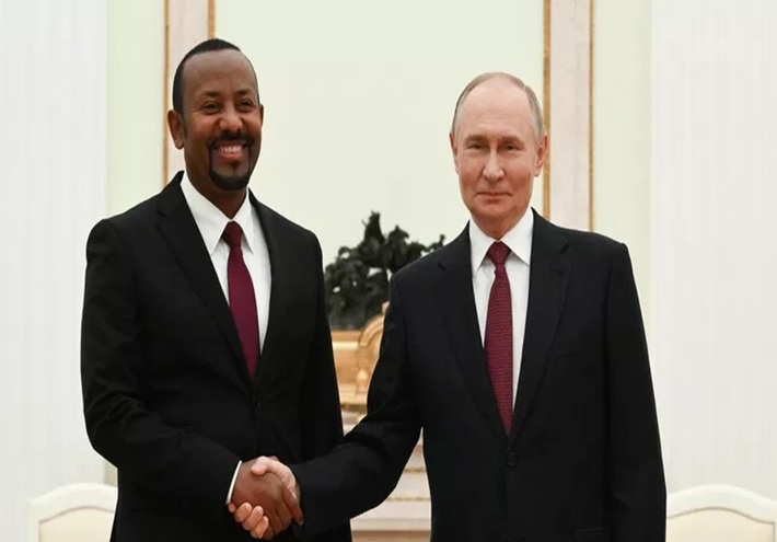 بوتين وآبي أحمد يبحثان تعزيز التعاون النووي والتجارة بين روسيا وإثيوبيا