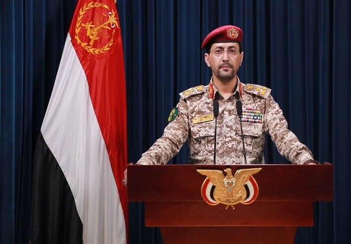 الحوثيون يعلنون استهداف "تحشيدات سعودية" بمعسكر النصر والقاعدة العسكرية البحرية في عدن