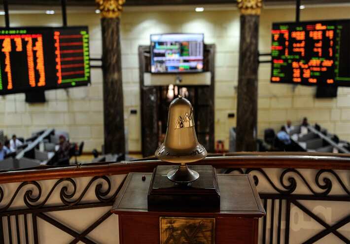 ماذا يحدث في البورصة المصرية؟.. خسائر مليارية ومخاوف من موجة هبوط جديدة