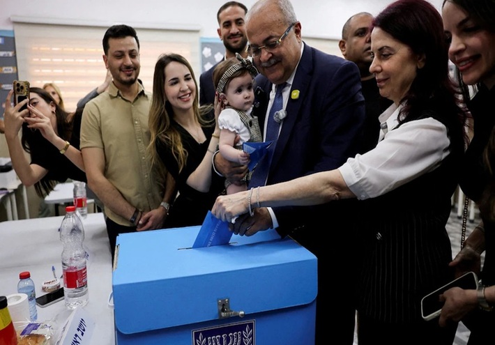 "العرب صانعو الملوك في إسرائيل".. الأحزاب العربية تستعد للإطاحة بنتنياهو